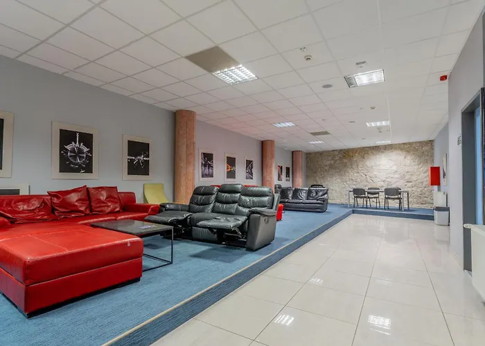 Daire Downtown House