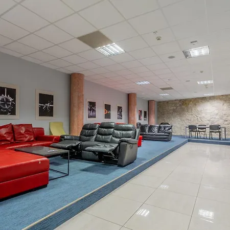 Lägenhet Downtown House